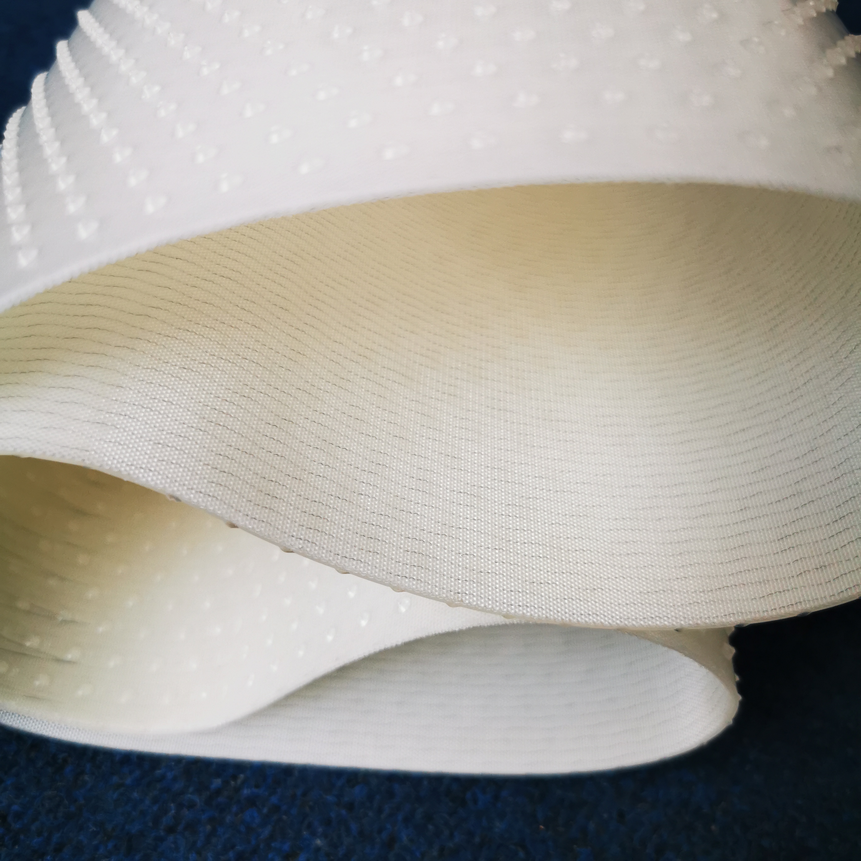 肉類輸送帶食品輸送帶PU材質(zhì)小圓頂輸送帶